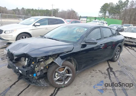 2025 Kia K4 Lxs from USA, damaged, VIN 3KPFT4DE8SE046605